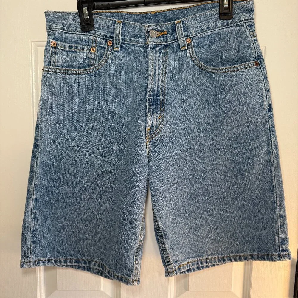 Vintage Levi's 550 Light Blue Jean Shorts